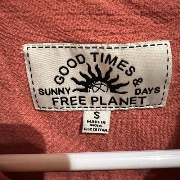 Camp Collared shirt - Picture 2 of 3